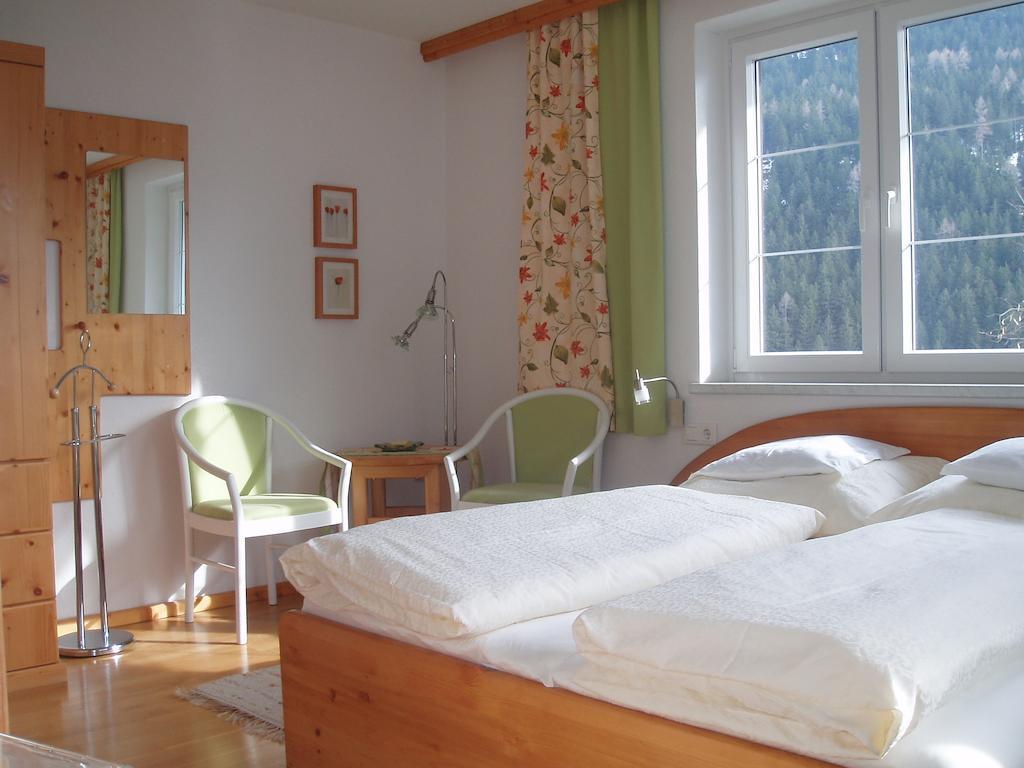 Ferienwohnung Kerschbaumer Rangersdorf الغرفة الصورة